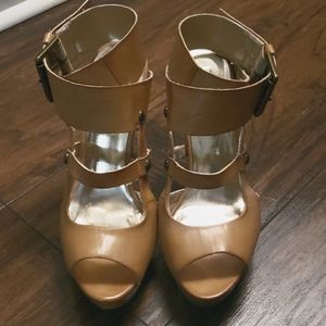 Simply Vera Vera Wang High Heels.